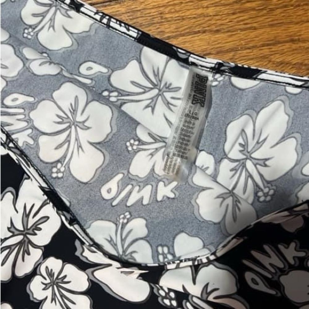 Pink - Picture 2 of 2